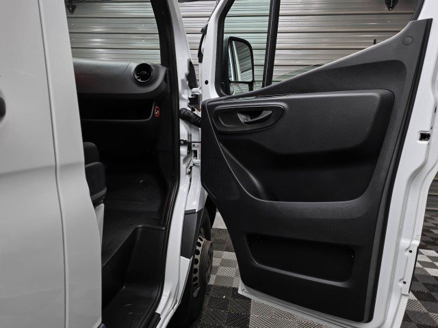 Used 2019 Mercedes-Benz Sprinter 3500 image 30