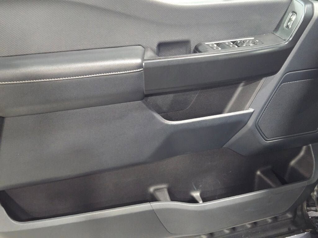 Certified 2022 Ford F150 XL w/ STX Appearance Package image 27