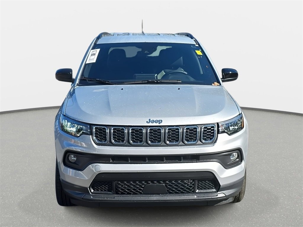 New 2026 Jeep Compass Latitude image 2