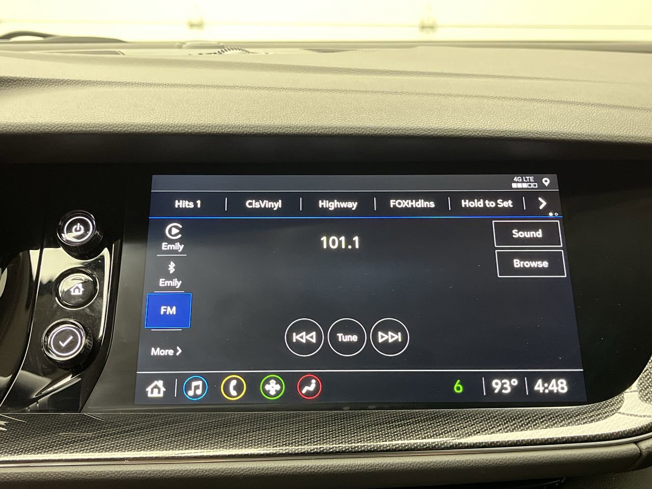 Certified 2023 Buick Envision Preferred w/ Sport Touring Package AWD/4WD image 17