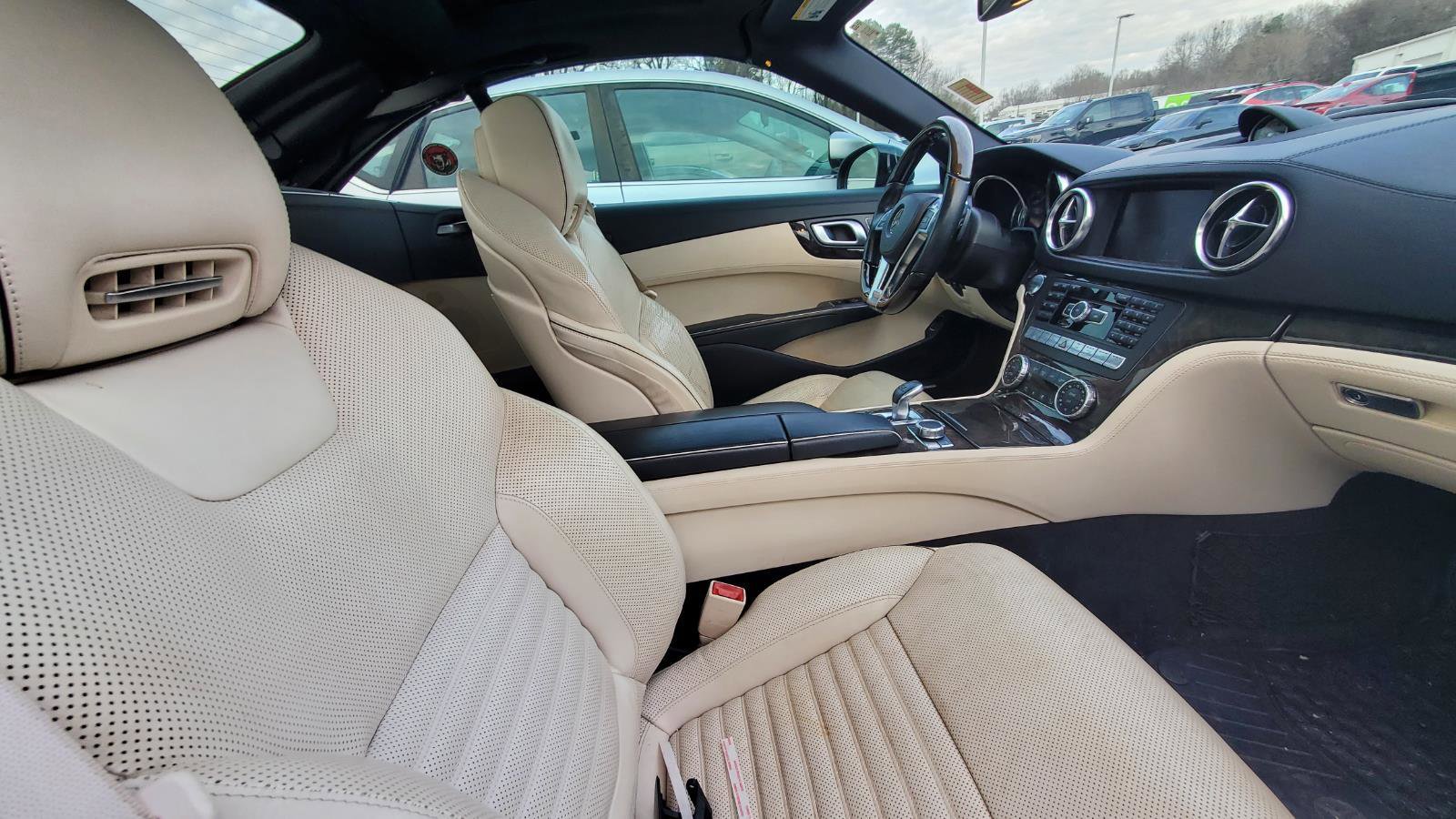 Used 2013 Mercedes-Benz SL 550 image 5