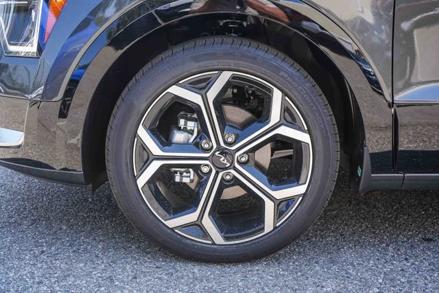 New 2026 Kia Niro SX Touring FWD image 26