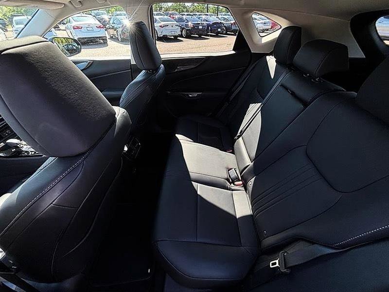 Used 2025 Lexus NX 250 FWD w/ Towing Package (2000 Lbs) image 43