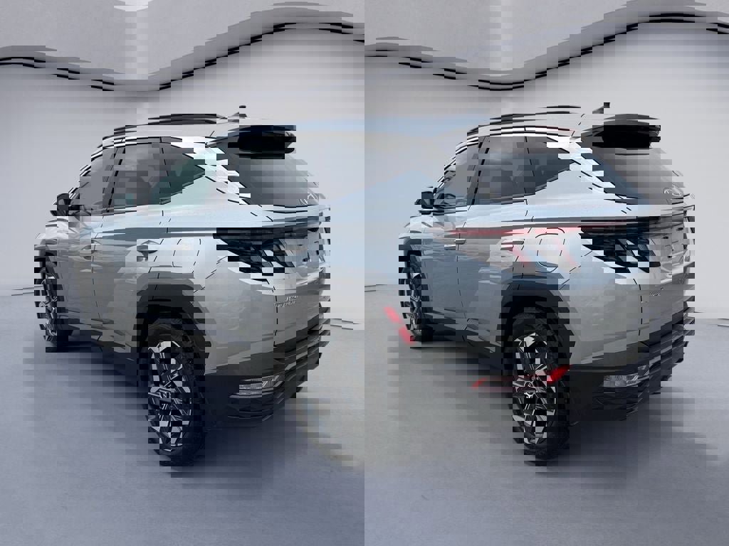 Used 2024 Hyundai Tucson SEL w/ Convenience Package image 3