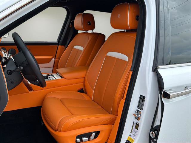 Certified 2021 Rolls-Royce Cullinan AWD/4WD image 16