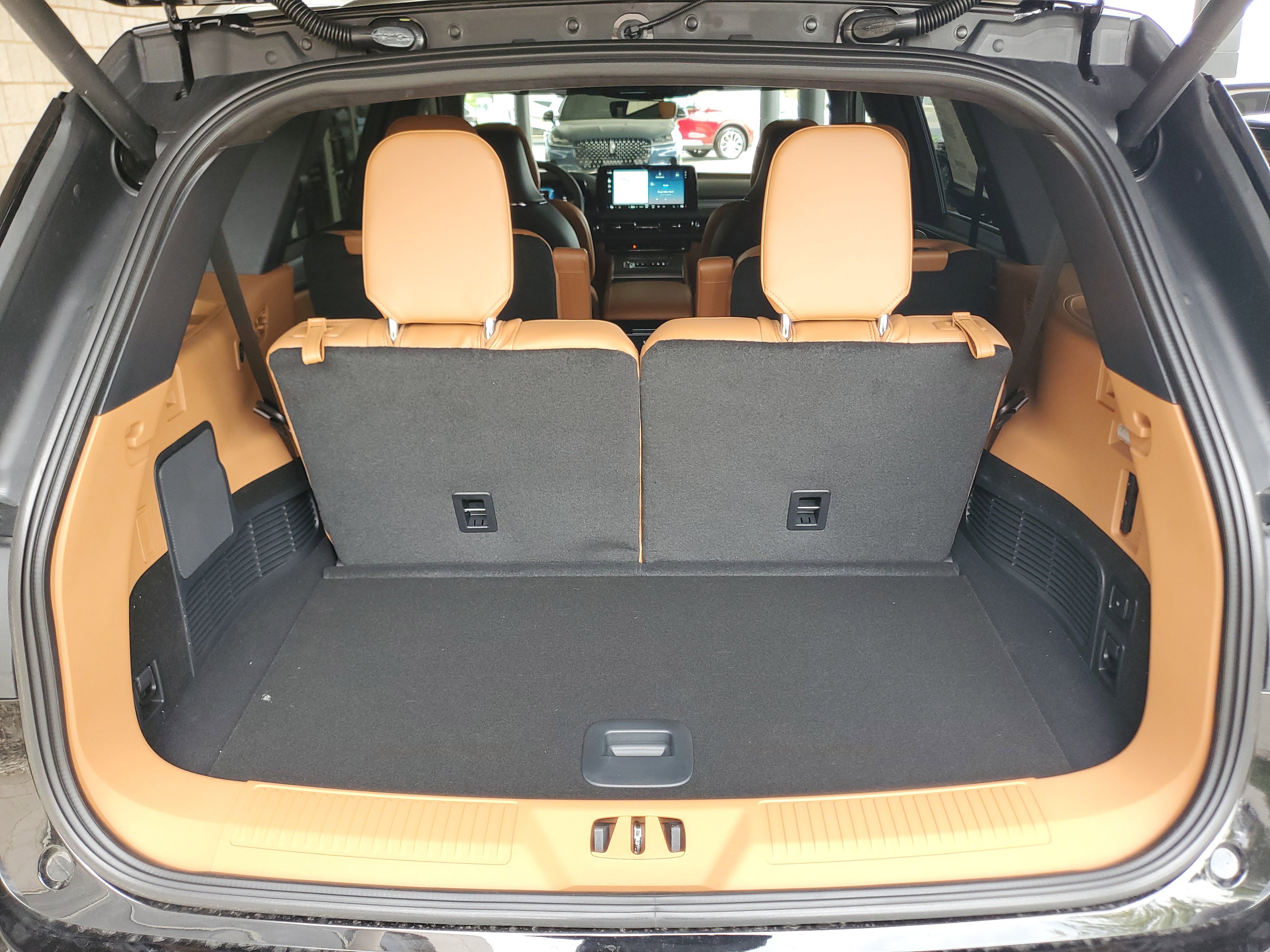New 2026 Lincoln Aviator Black Label AWD/4WD image 30