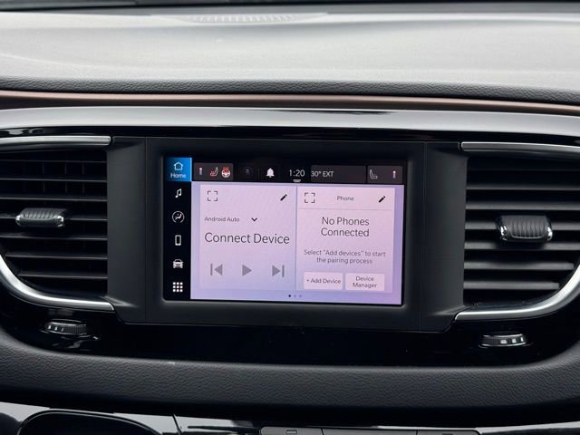 Used 2023 Chrysler Voyager LX image 3