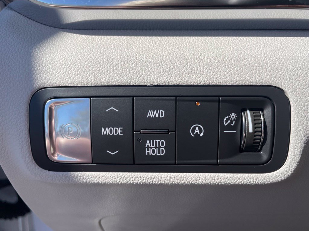 Used 2026 GMC Terrain Denali AWD/4WD image 14