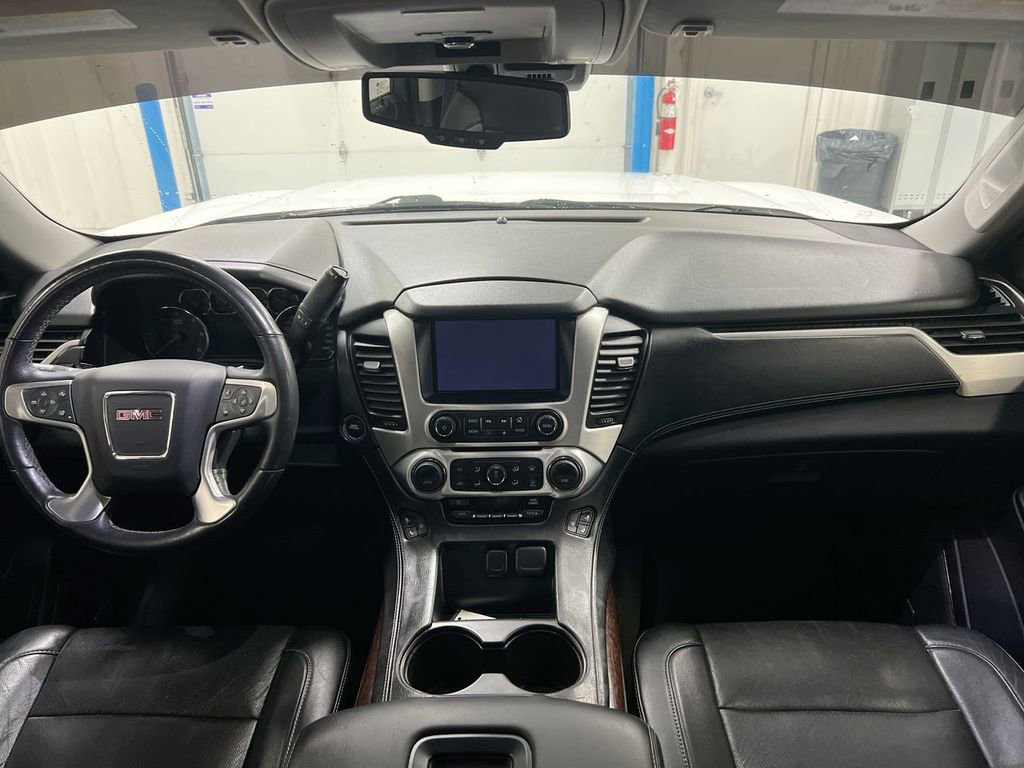 Used 2015 GMC Yukon XL SLT image 10
