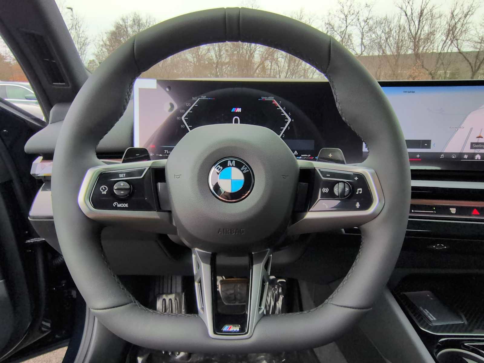 Used 2026 BMW 530i xDrive w/ M Sport Package AWD/4WD image 25