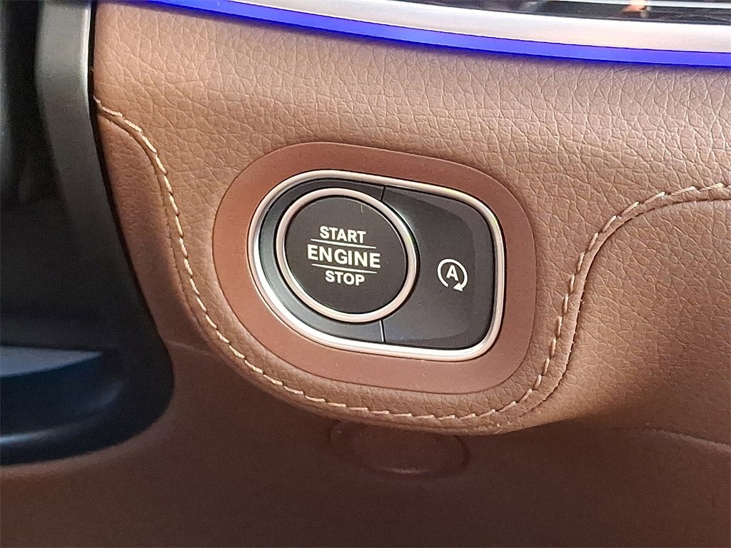 Used 2025 Mercedes-Benz GLS 580 GLS 580 image 24