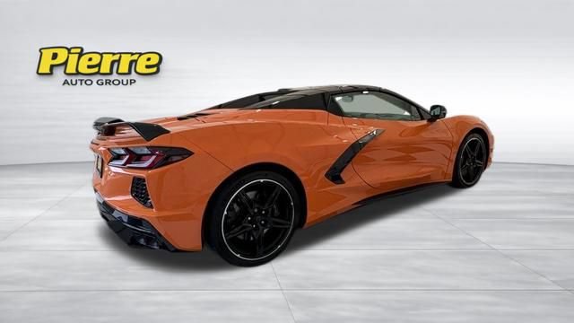 Used 2023 Chevrolet Corvette Stingray Preferred Conv w/ Z51 Performance Package RWD image 5