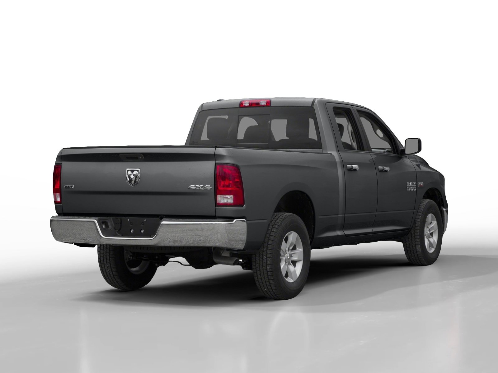 Used 2016 RAM 1500 Express image 2