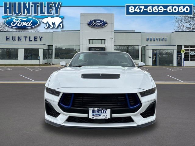 Used 2025 Ford Mustang GT Premium w/ GT Performance Package RWD image 3