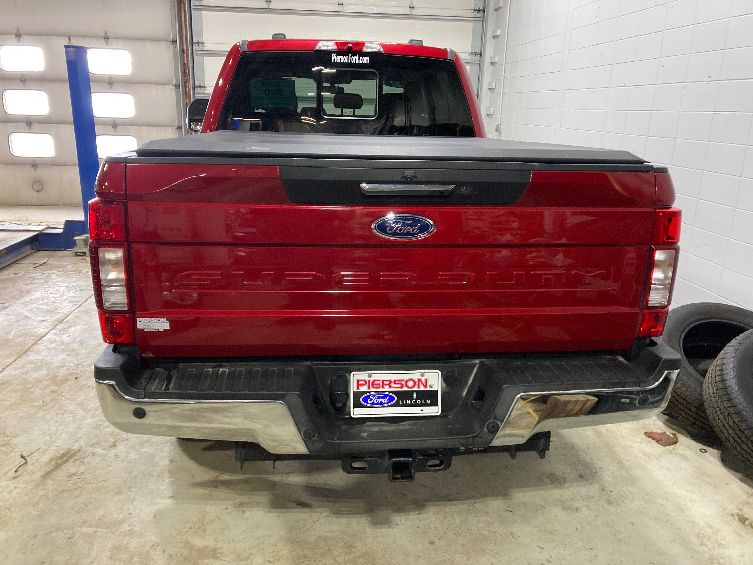 Used 2022 Ford F250 Lariat w/ Lariat Value Package AWD/4WD image 14