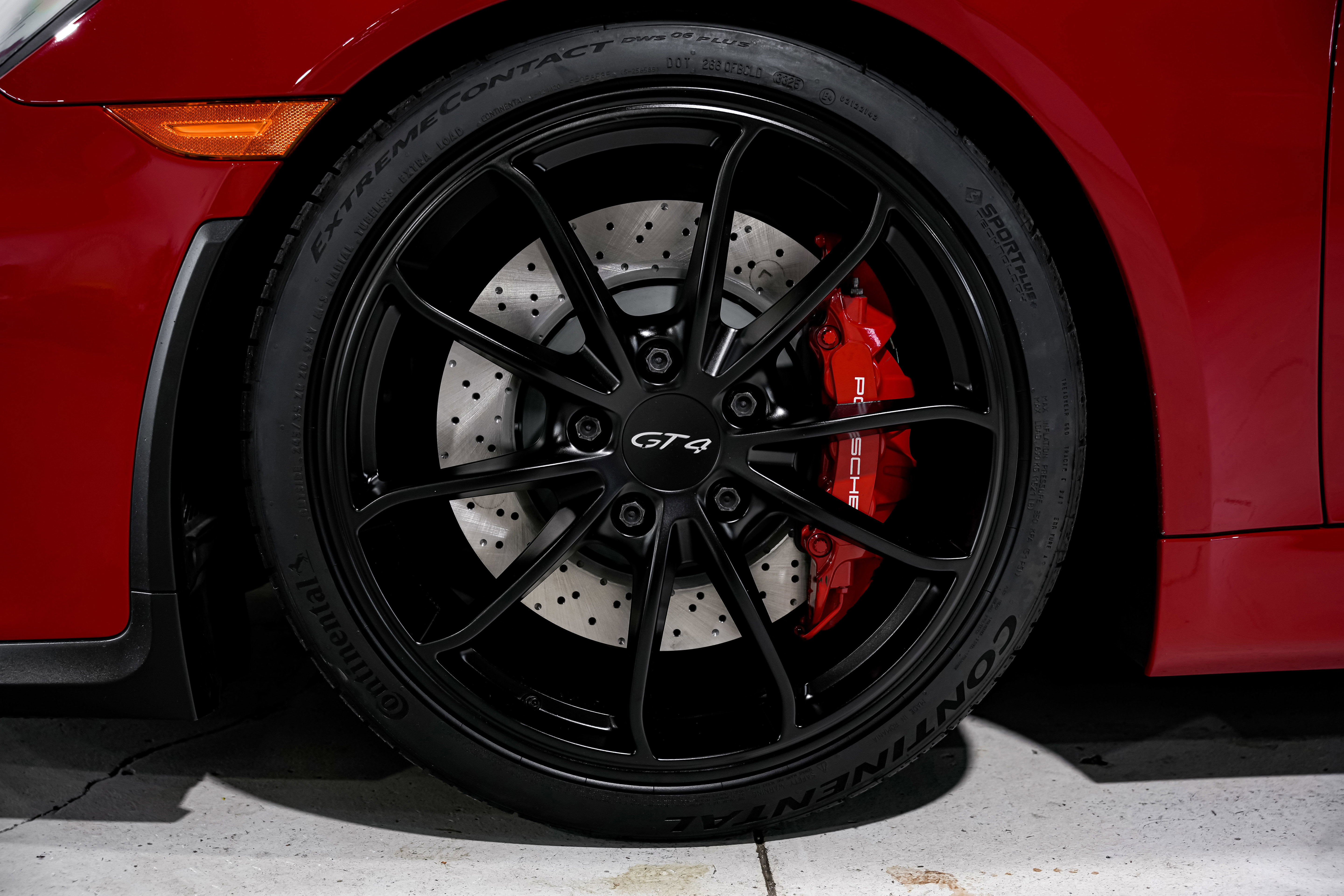 Used 2016 Porsche Cayman GT4 RWD image 43