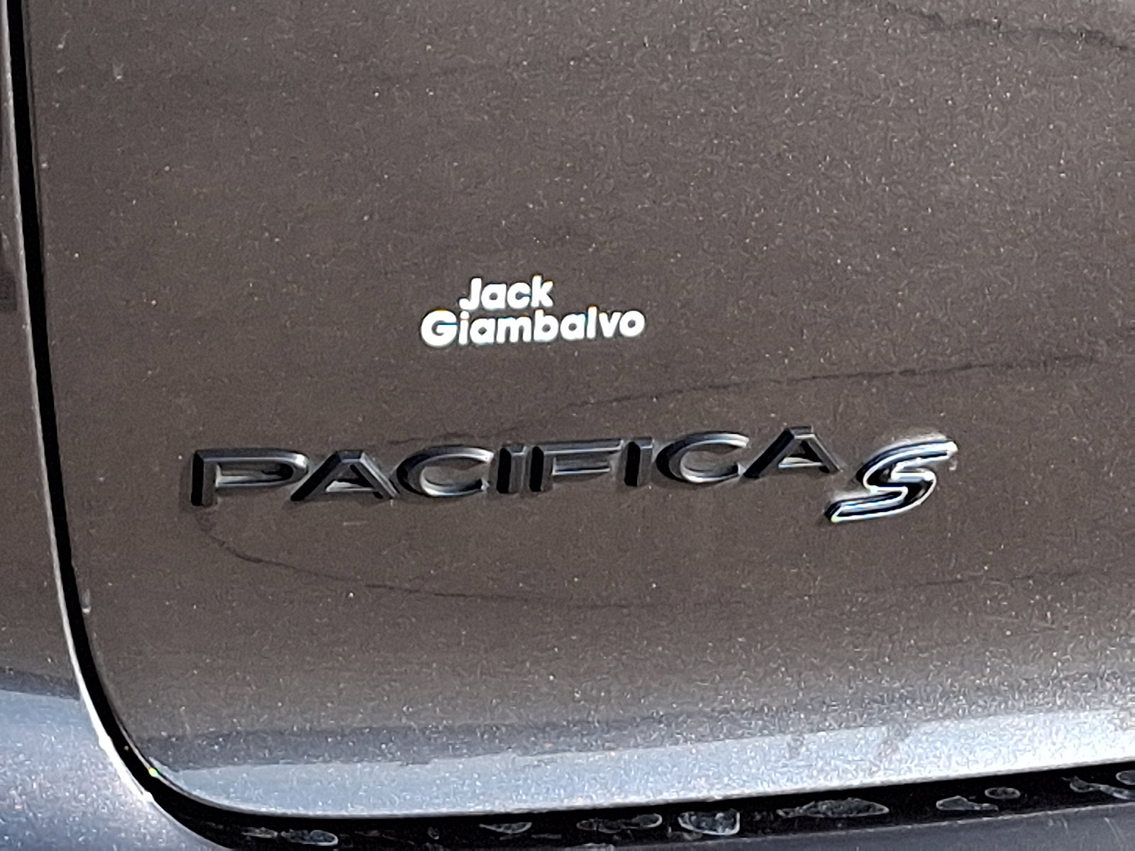 Used 2022 Chrysler Pacifica Touring-L w/ S Appearance Package image 31