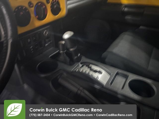 Used 2007 Toyota FJ Cruiser 4WD image 16