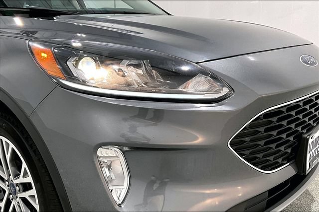 Used 2022 Ford Escape SEL w/ Equipment Group 302A AWD/4WD image 40