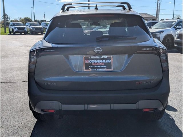 New 2026 Nissan Kicks SR image 6