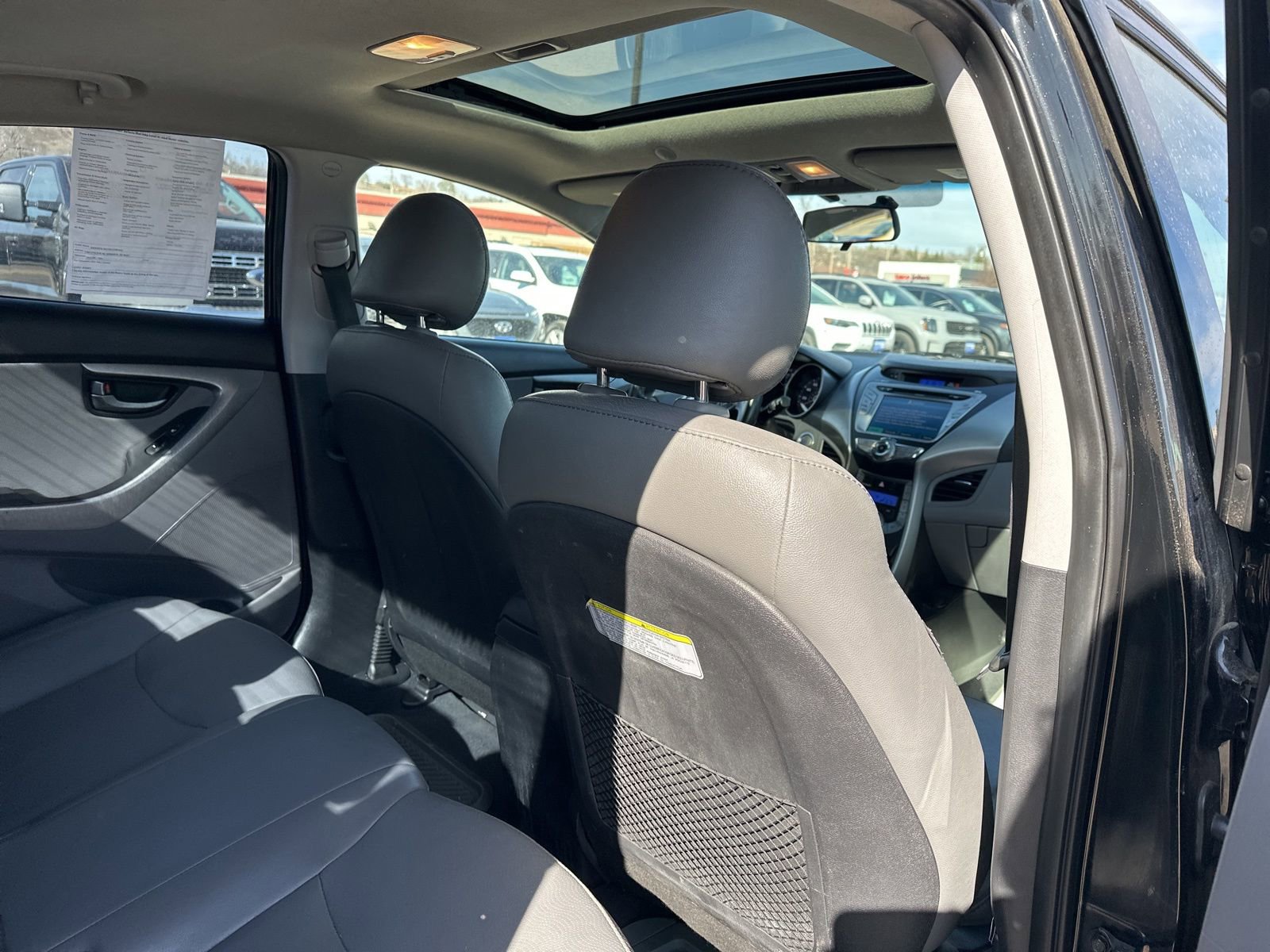 Used 2013 Hyundai Elantra Limited w/ Technology Pkg FWD image 24