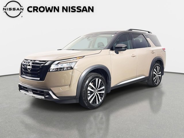 Certified 2024 Nissan Pathfinder Platinum w/ Black Appearance Package