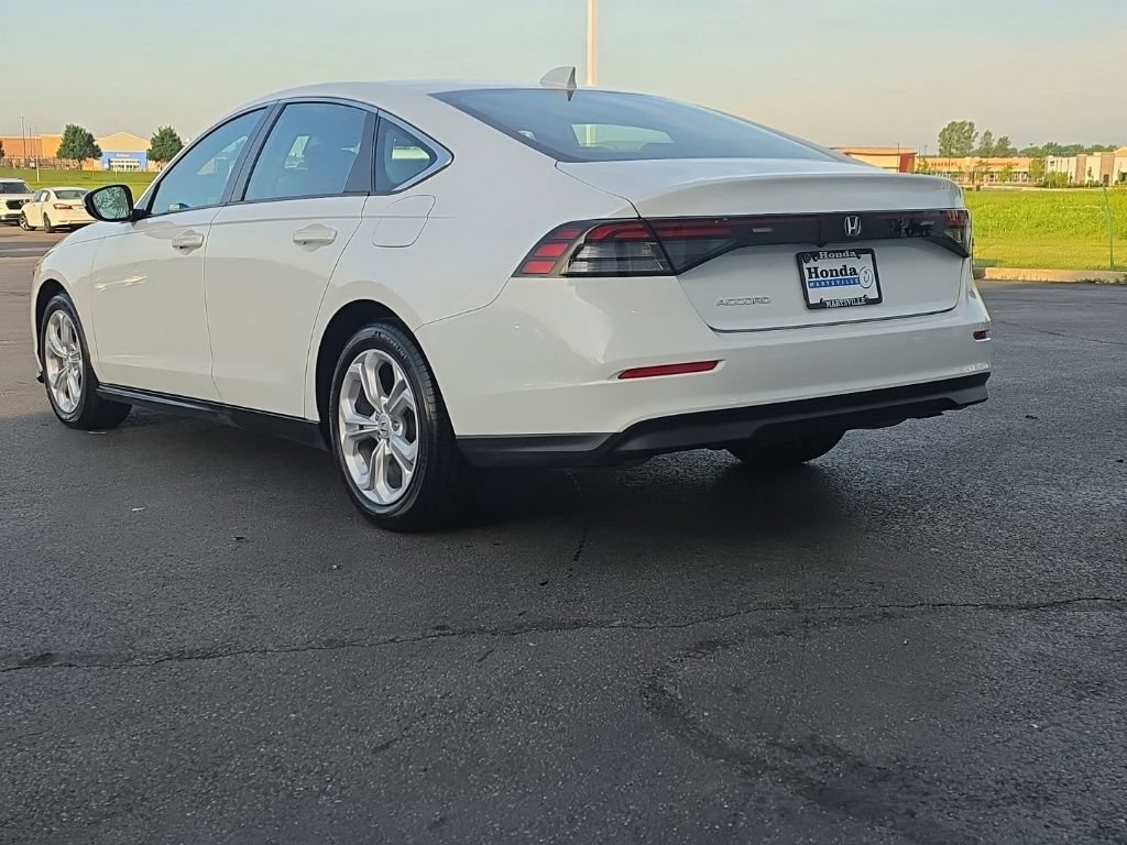 Used 2025 Honda Accord LX image 5