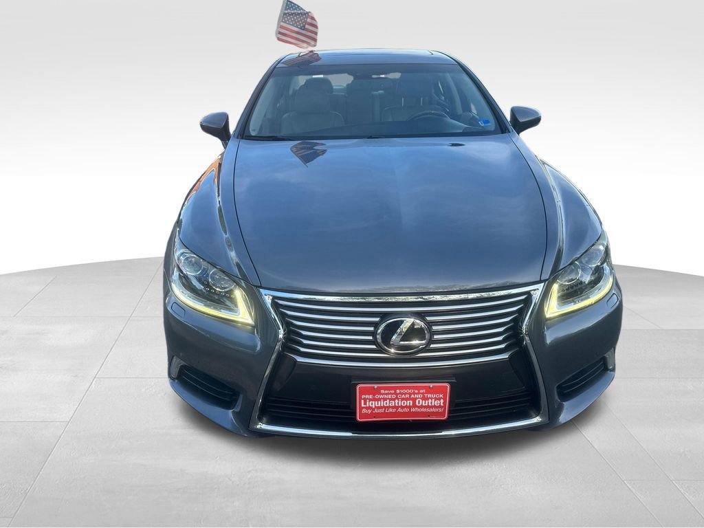 Used 2015 Lexus LS 460 AWD w/ Comfort Package image 38