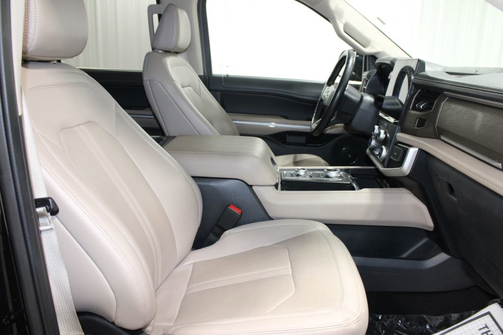 Used 2024 Ford Expedition Max Limited image 27