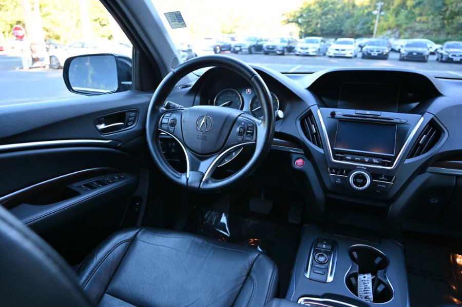 Used 2020 Acura MDX SH-AWD image 12