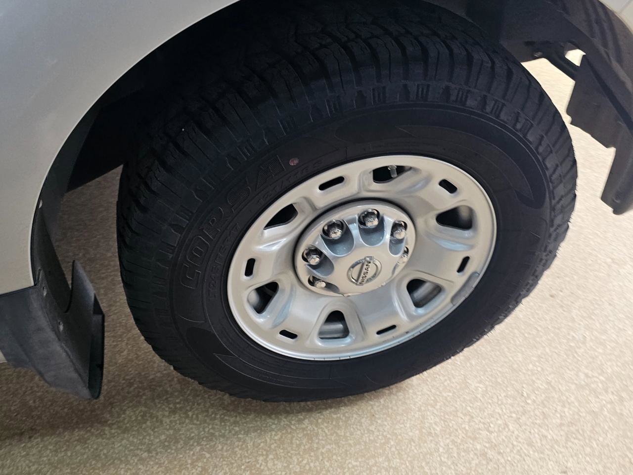 Used 2017 Nissan NV 1500 SV image 38