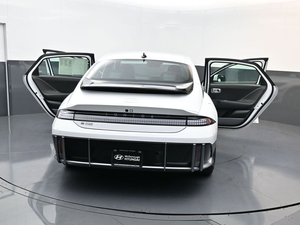Used 2024 Hyundai Ioniq 6 SEL image 29