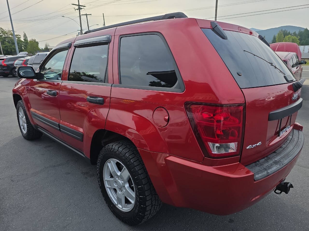 Used 2005 Jeep Grand Cherokee Laredo AWD/4WD image 4
