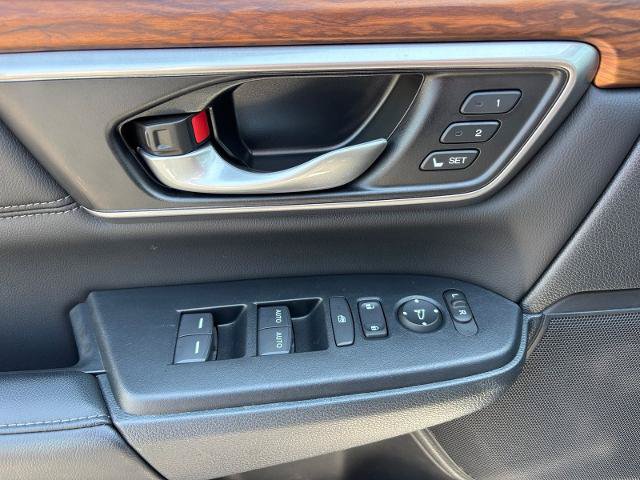 Used 2022 Honda CR-V Touring image 13