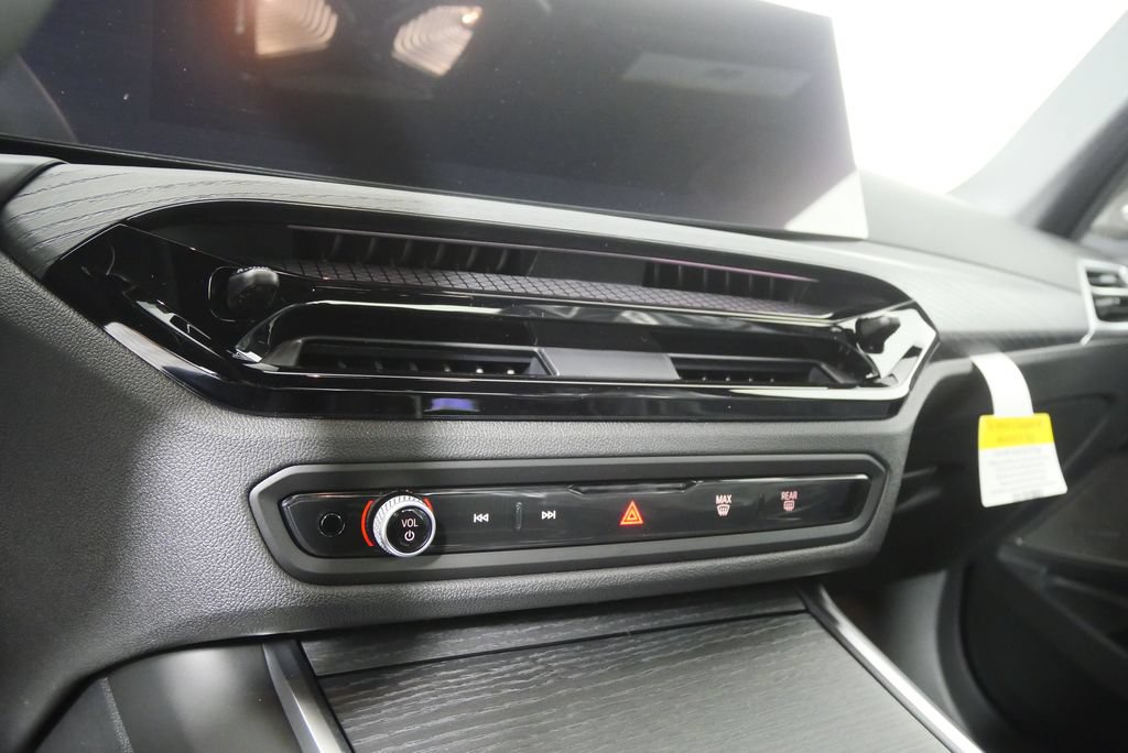 Used 2026 BMW 330i Sedan RWD image 20