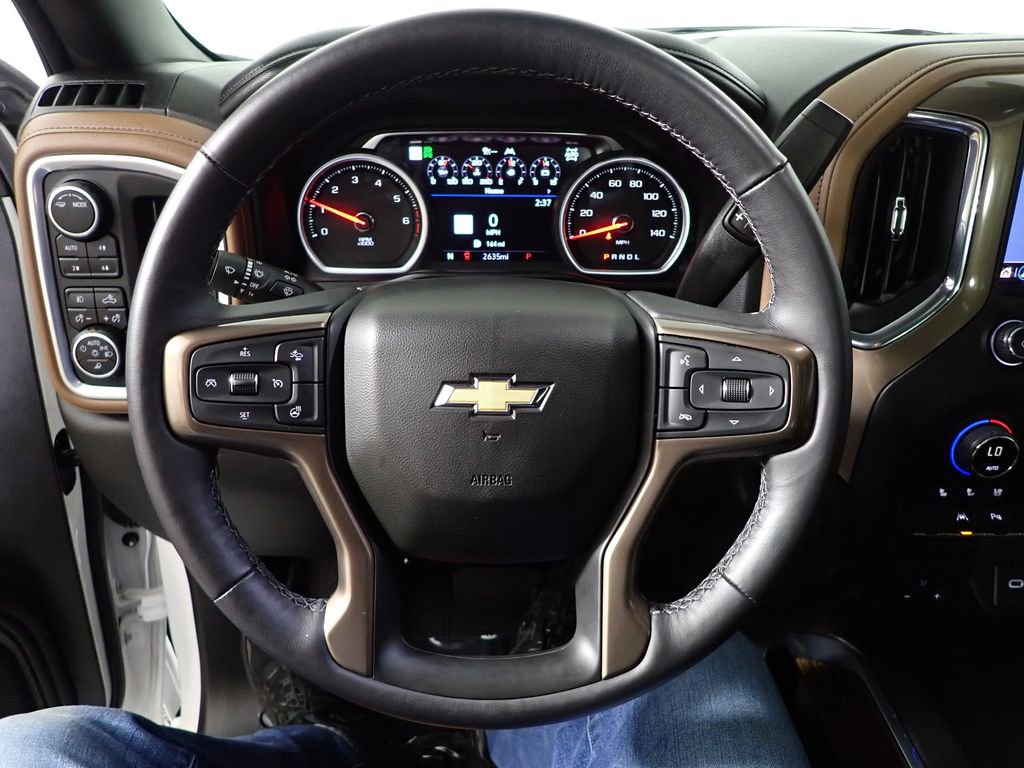 Used 2022 Chevrolet Silverado 1500 High Country w/ LPO, Dark Essentials Package image 32