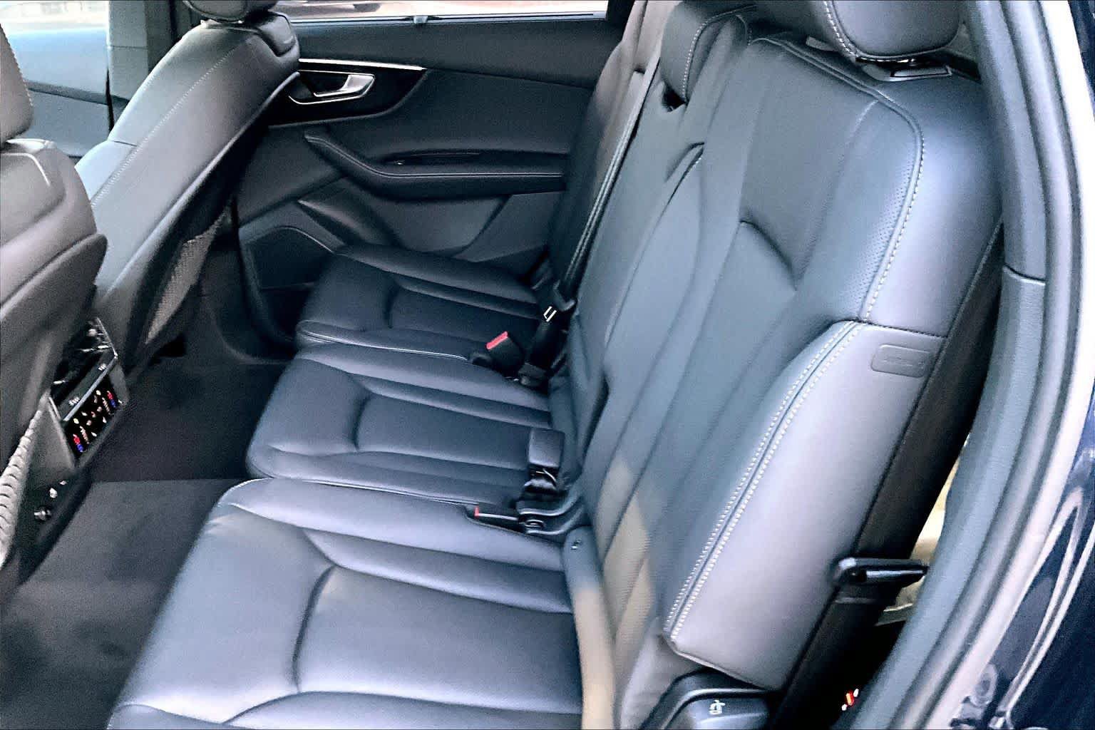 New 2026 Audi Q7 Premium Plus AWD/4WD image 17