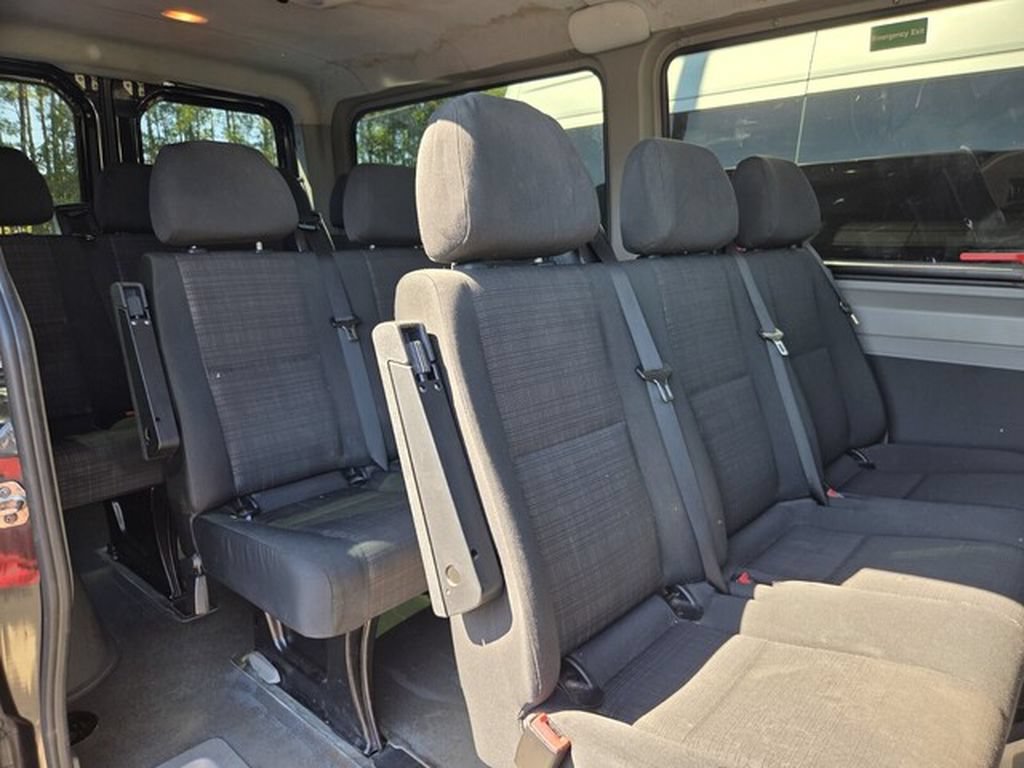 Used 2016 Mercedes-Benz Sprinter 2500 image 5