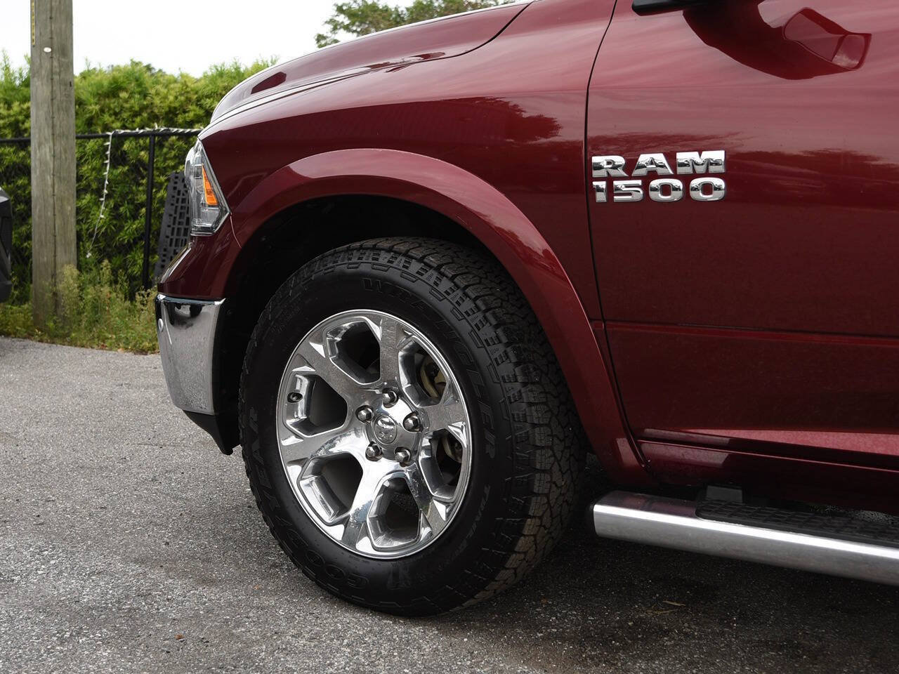Used 2016 RAM 1500 Laramie w/ Convenience Group AWD/4WD image 11