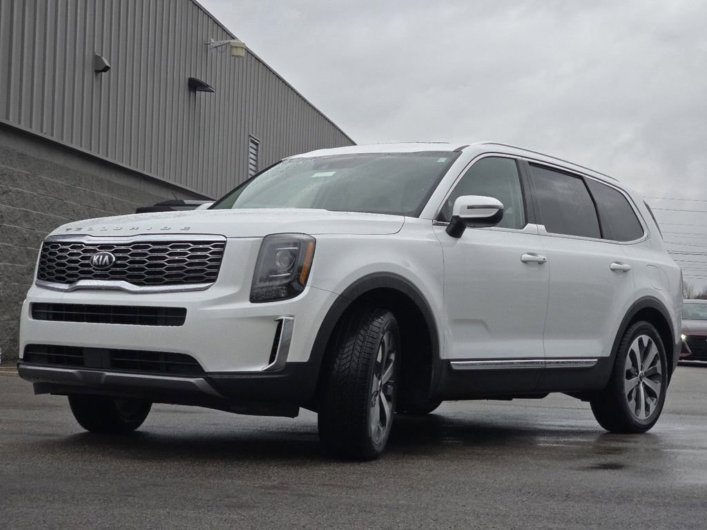 Used 2020 Kia Telluride EX w/ EX Premium Package image 13
