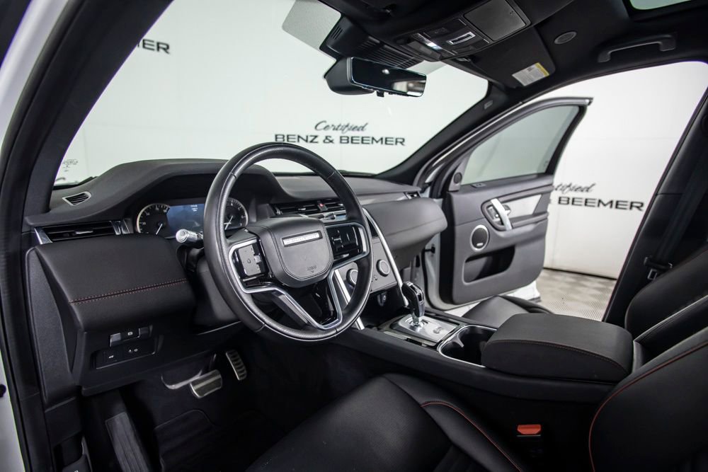 Used 2022 Land Rover Discovery Sport SE R-Dynamic image 27