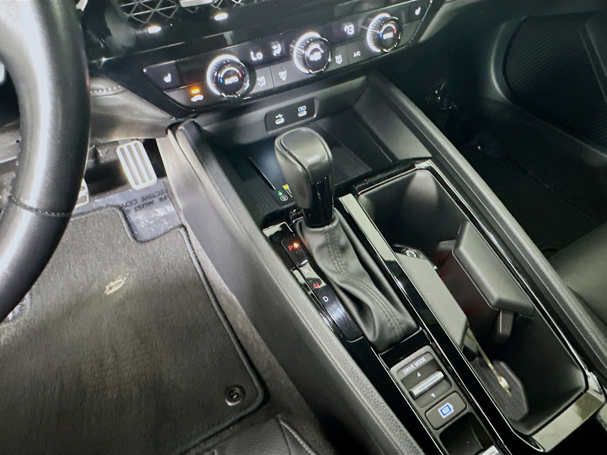 Used 2025 Honda Accord Sport image 21