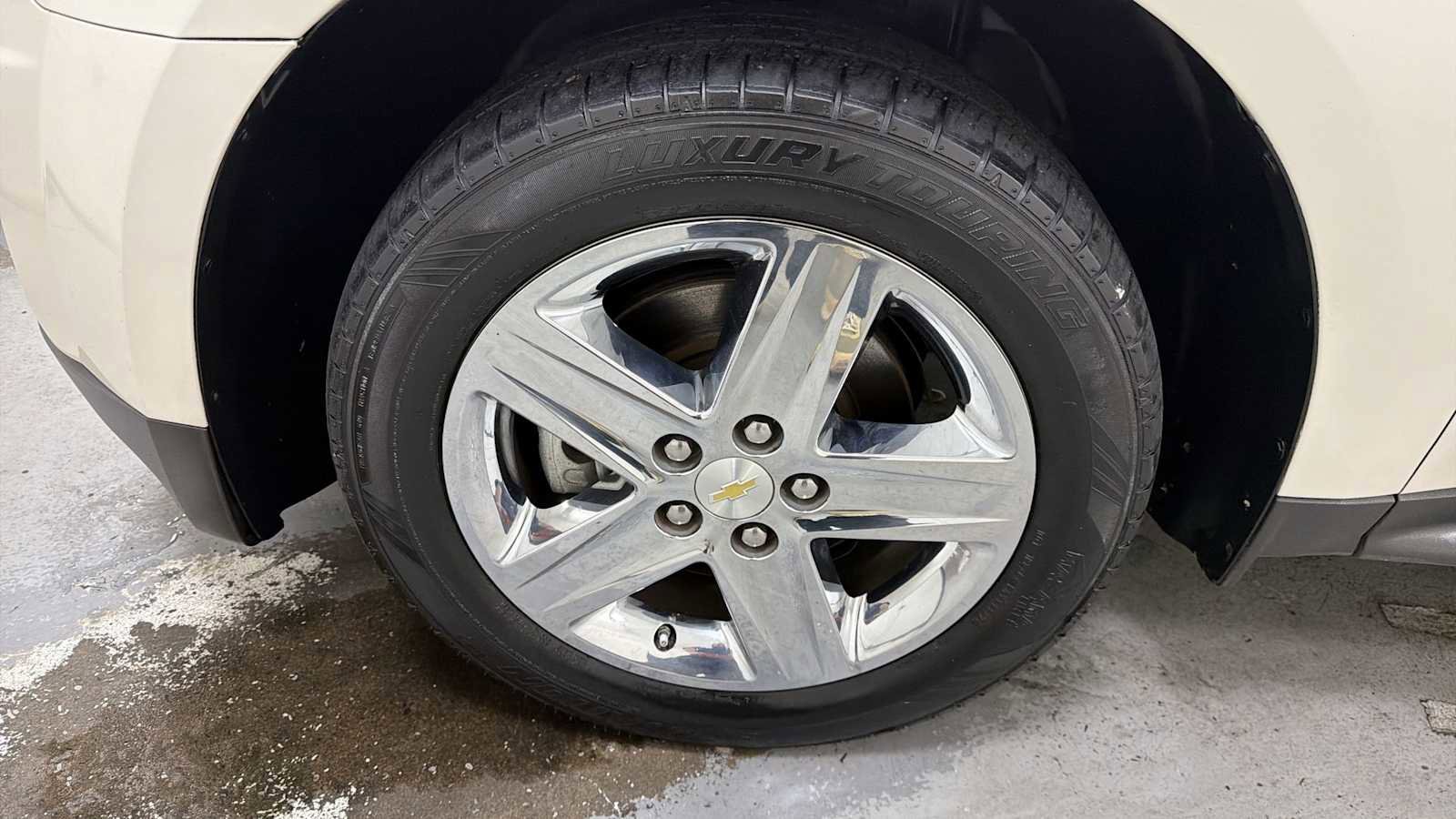 Used 2015 Chevrolet Equinox LTZ AWD/4WD image 10