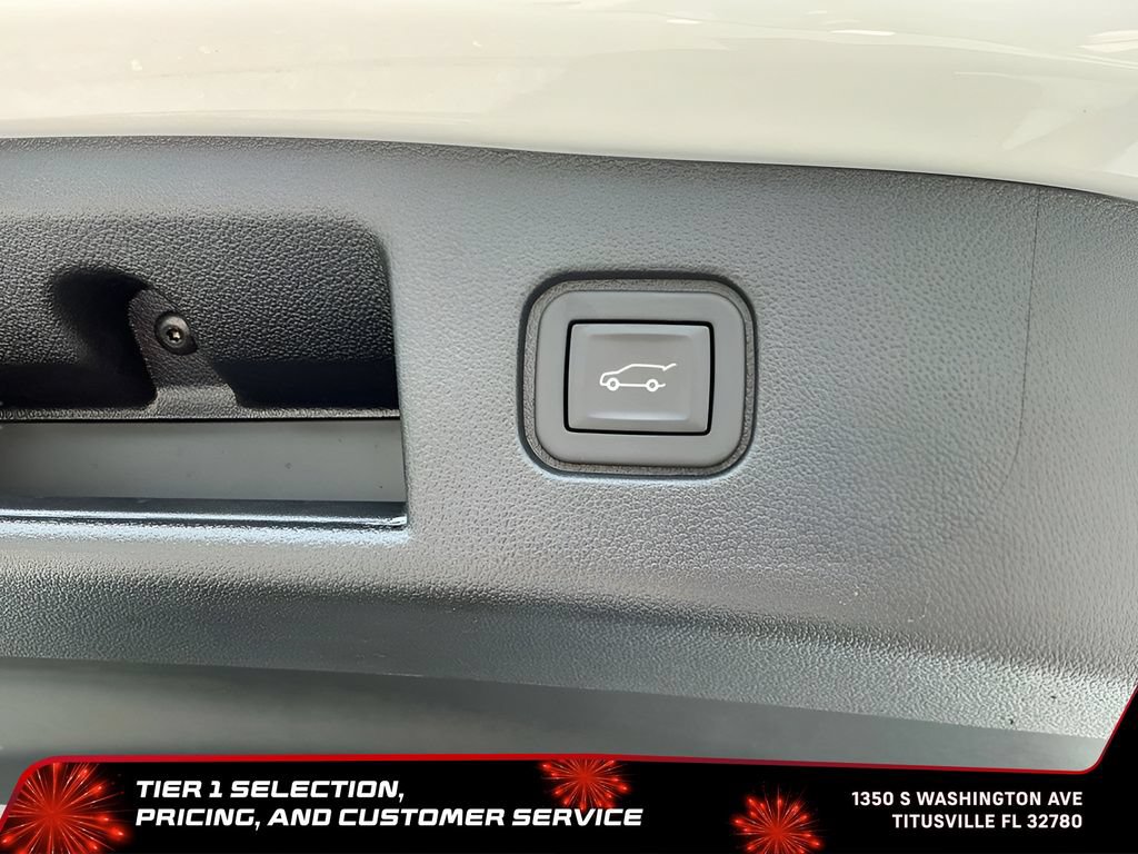 Used 2024 Chevrolet Blazer EV LT AWD/4WD image 24