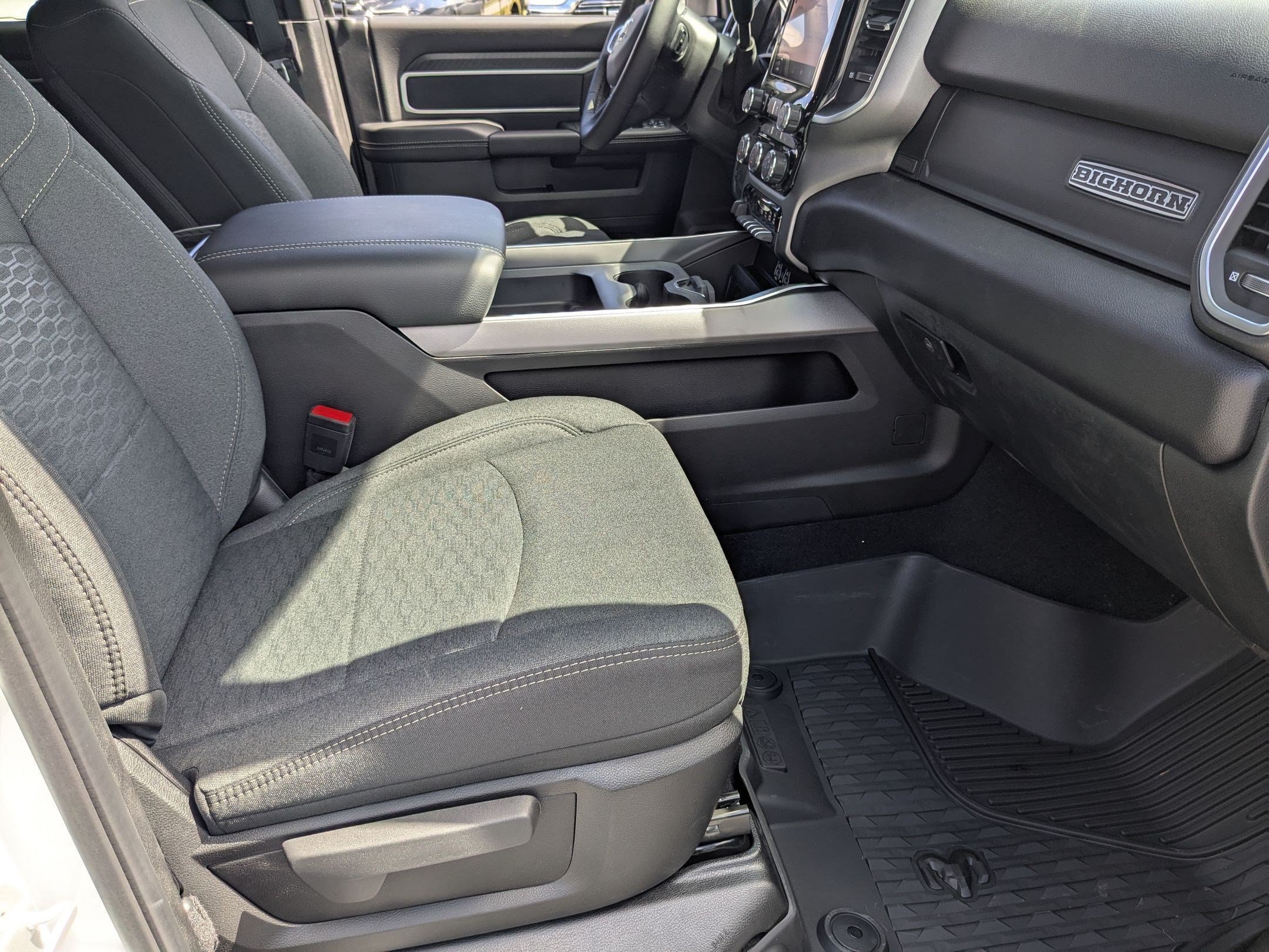 New 2026 RAM 2500 Big Horn AWD/4WD image 36