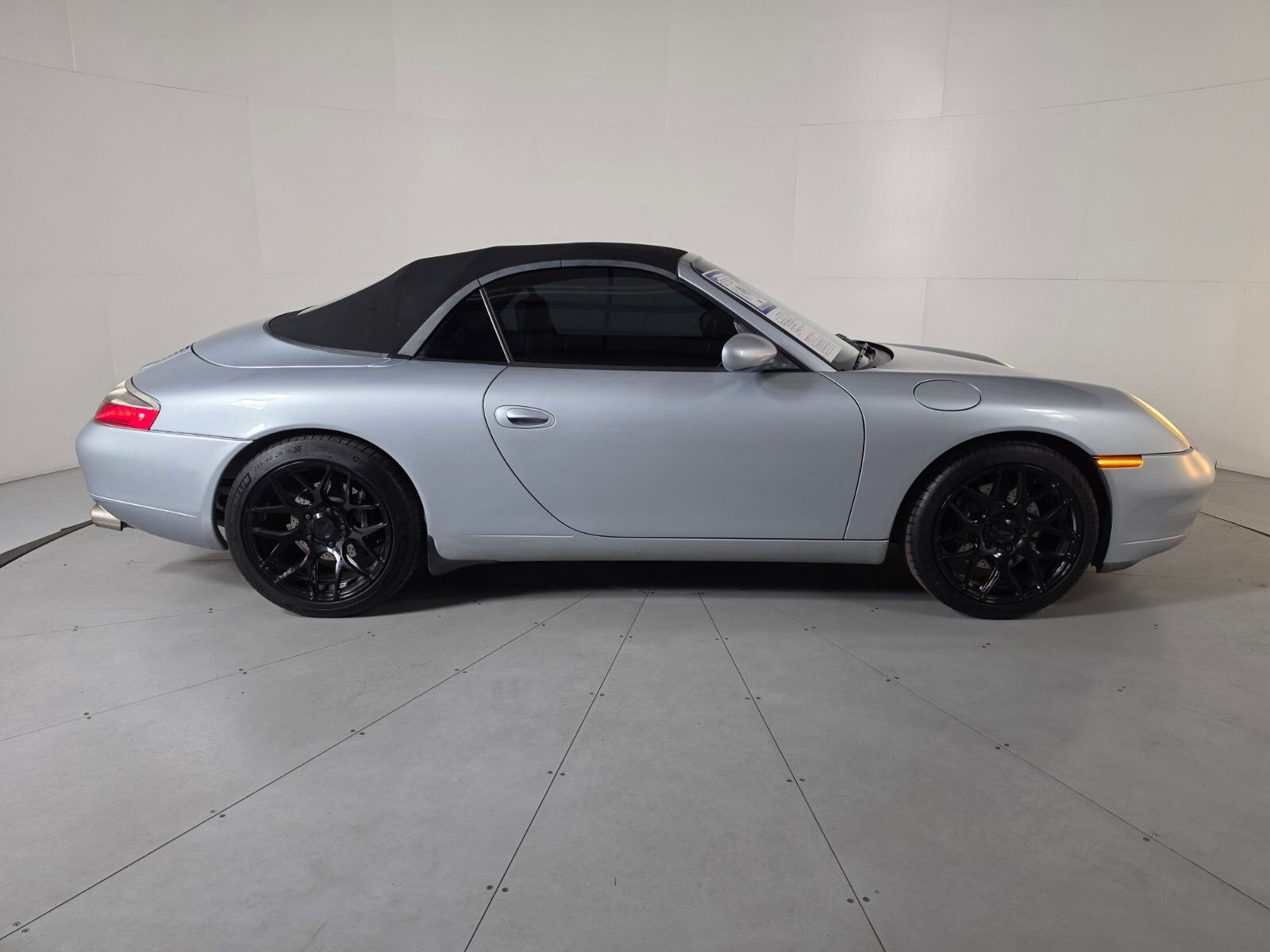 Used 1999 Porsche 911 Carrera RWD image 6