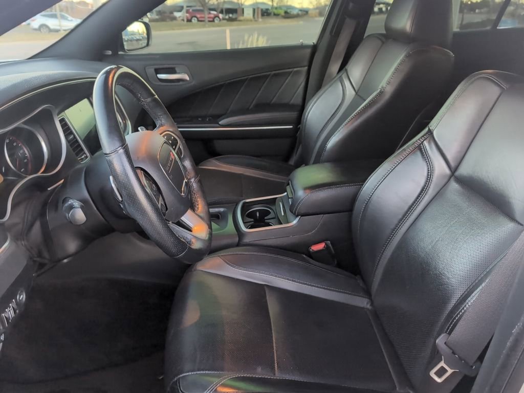 Used 2018 Dodge Charger GT image 12