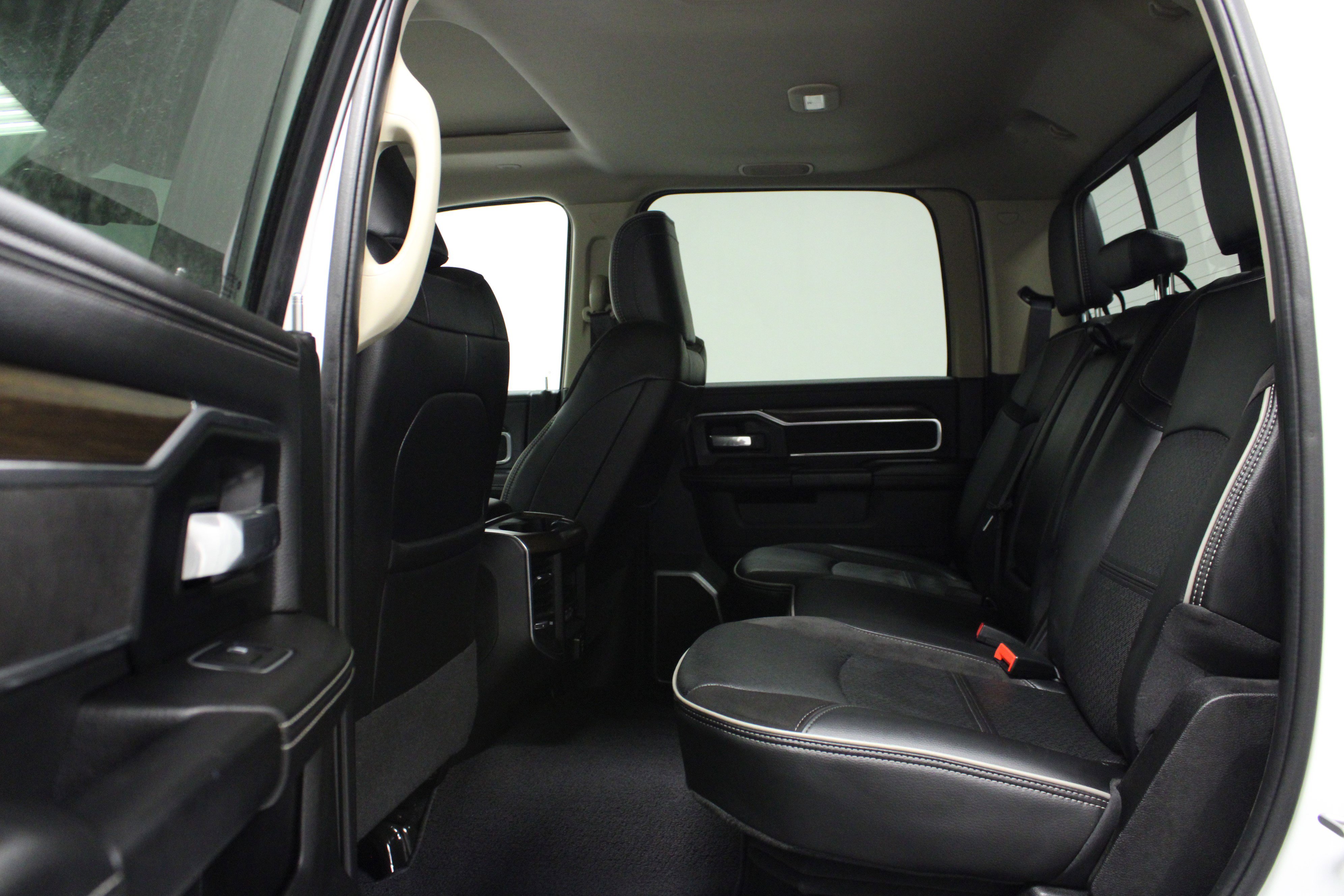 Used 2022 RAM 2500 Laramie image 11