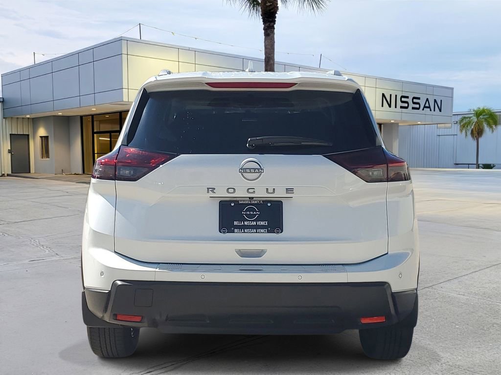 Certified 2026 Nissan Rogue SV w/ SV Premium Package FWD image 6