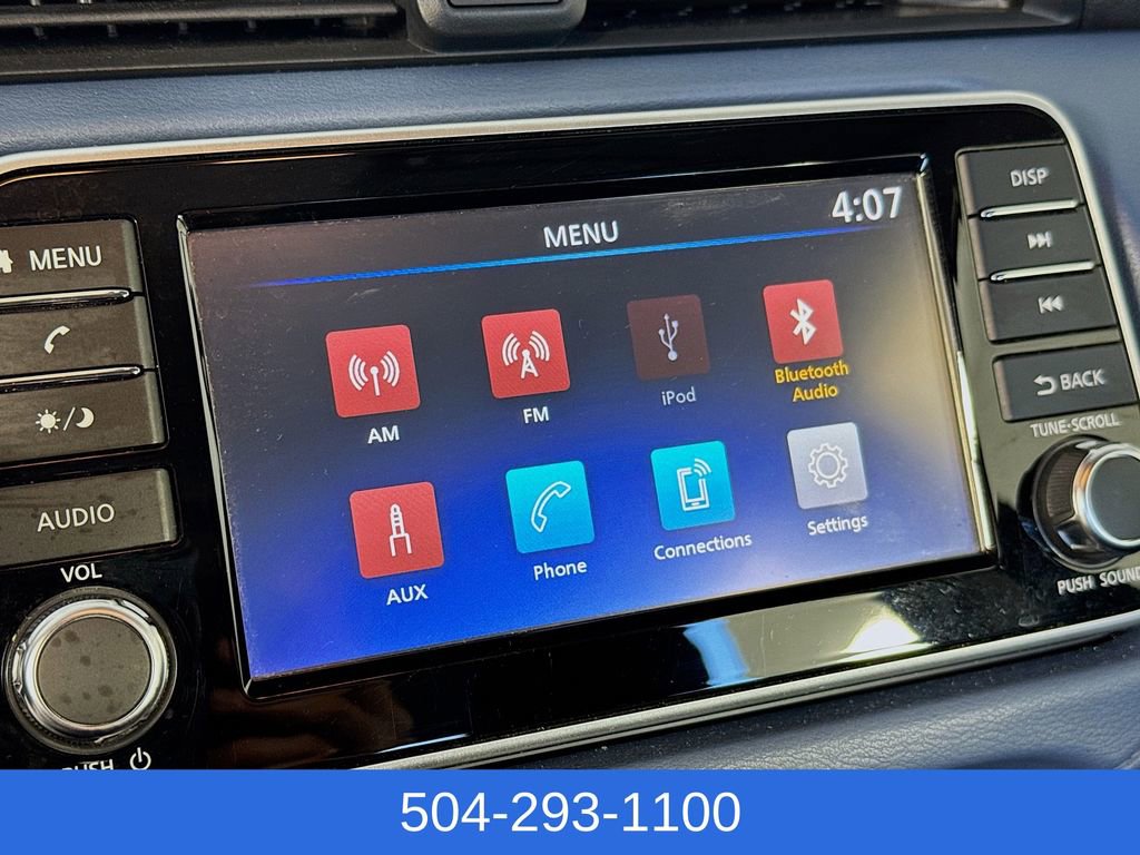 Used 2025 Nissan Versa SV image 13